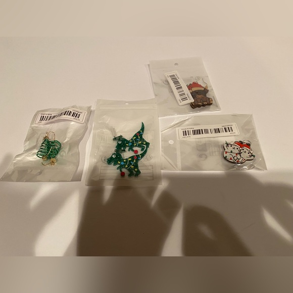 New Christmas earrings 4 pair - Picture 6 of 6